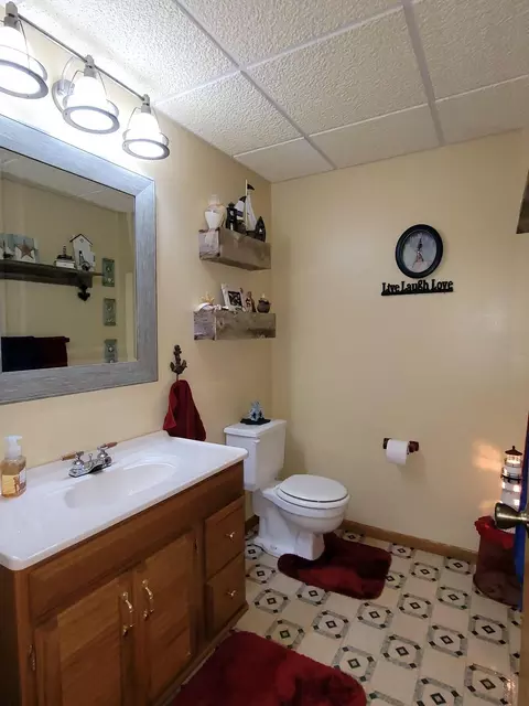 705 Hillview Circle Dr, Beulah, ND 58523 photo 23