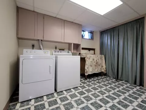 705 Hillview Circle Dr, Beulah, ND 58523 photo 25
