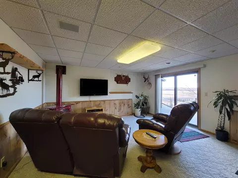 705 Hillview Circle Dr, Beulah, ND 58523 photo 29