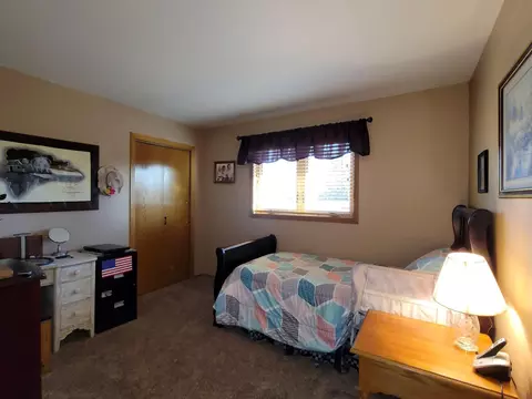 705 Hillview Circle Dr, Beulah, ND 58523 photo 20
