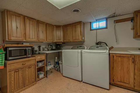 954 Riverview Ave, Bismarck, ND 58504 photo 10