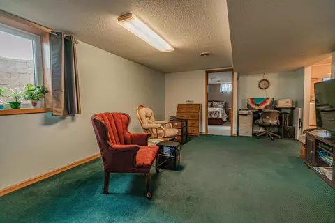 954 Riverview Ave, Bismarck, ND 58504 photo 30