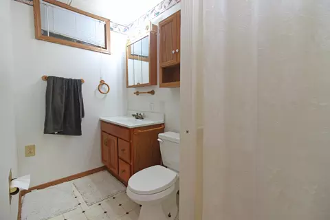 1716 4 St NE, Mandan, ND 58554 photo 24