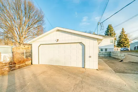 945 Riverview Ave, Bismarck, ND 58504 photo 41