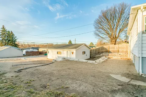 945 Riverview Ave, Bismarck, ND 58504 photo 39