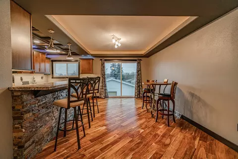 945 Riverview Ave, Bismarck, ND 58504 photo 9