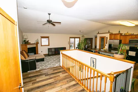 3013 Hillside Rd NW, Mandan, ND 58554 photo 9