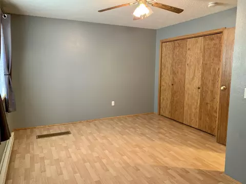 127 12th St Nw St NW, Beulah, ND 58523 photo 12