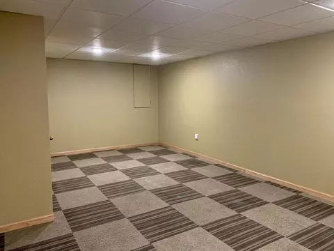 127 12th St Nw St NW, Beulah, ND 58523 photo 13