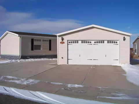 3848 N Valley Loop, Bismarck, ND 58503 photo 3