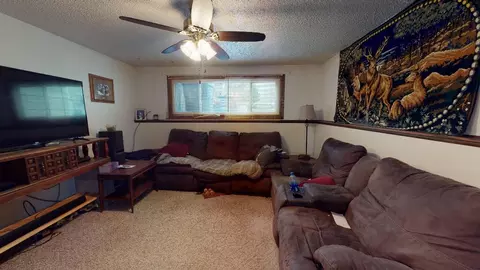 709 3rd Ave SE, Mandan, ND 58554 photo 28