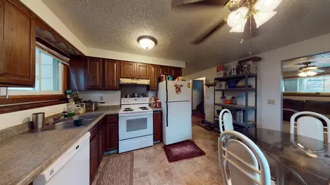 709 3rd Ave SE, Mandan, ND 58554 photo 33