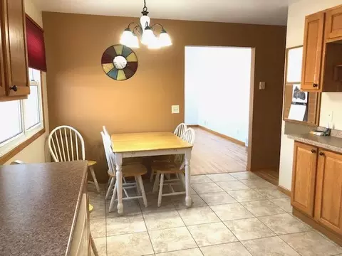 2533 D Ave E, Bismarck, ND 58501 photo 3