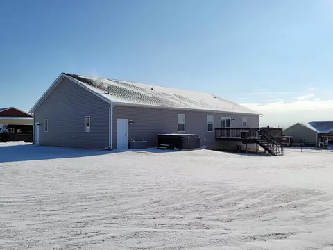 2007 3rd Ave NE, Beulah, ND 58523 photo 54
