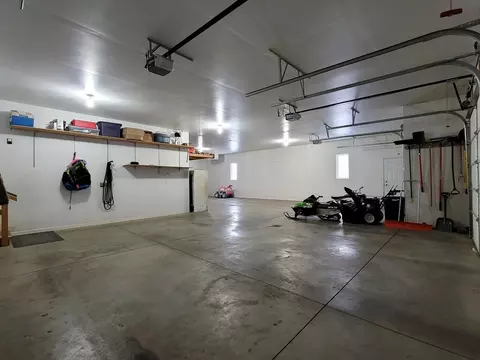 2007 3rd Ave NE, Beulah, ND 58523 photo 48