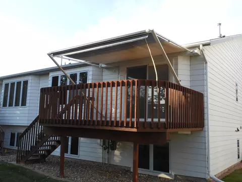 2833 Warwick Loop, Bismarck, ND 58504 photo 3