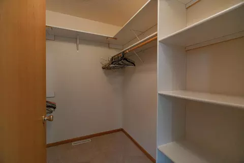 2833 Warwick Loop, Bismarck, ND 58504 photo 21