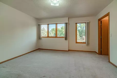 2833 Warwick Loop, Bismarck, ND 58504 photo 19