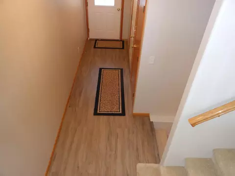 2833 Warwick Loop, Bismarck, ND 58504 photo 6