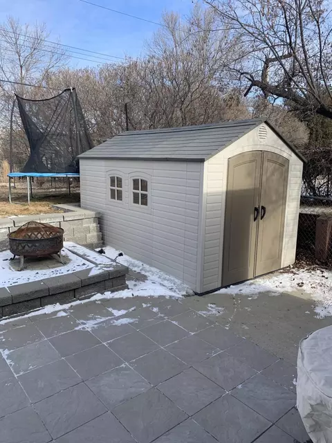 400 Division St NW, Mandan, ND 58554 photo 5