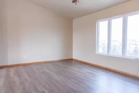 4300 Preston Loop, Bismarck, ND 58504 photo 6