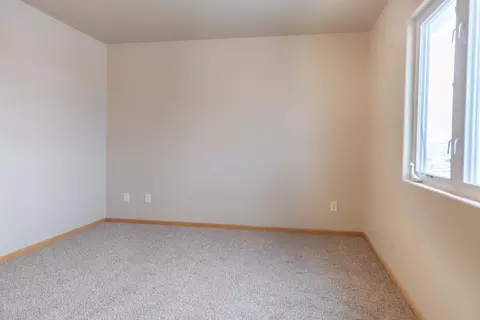 4300 Preston Loop, Bismarck, ND 58504 photo 17