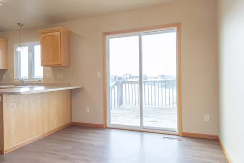 4300 Preston Loop, Bismarck, ND 58504 photo 10