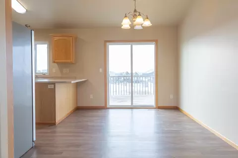 4300 Preston Loop, Bismarck, ND 58504 photo 9