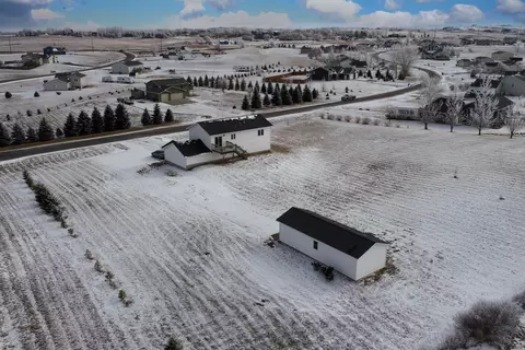 4300 Preston Loop, Bismarck, ND 58504 photo 33
