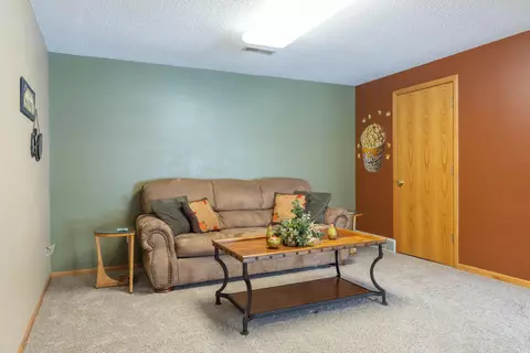 1104 27th St N, Mandan, ND 58554 photo 30
