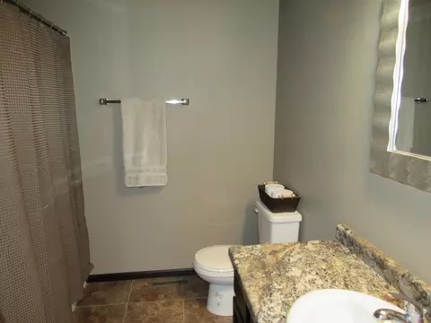 4349 Cumberland Loop, Bismarck, ND 58503 photo 14