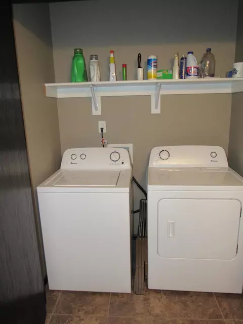4349 Cumberland Loop, Bismarck, ND 58503 photo 9