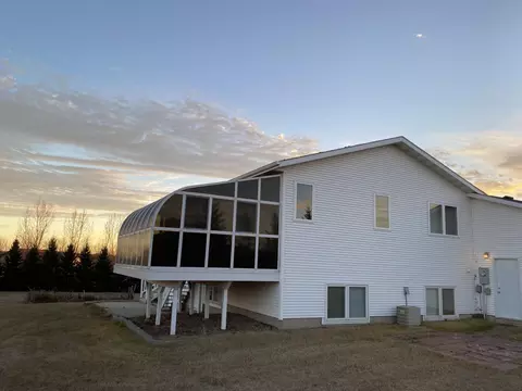 3745 Foxhaven Loop, Bismarck, ND 58503 photo 22