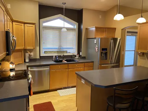 3745 Foxhaven Loop, Bismarck, ND 58503 photo 5