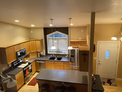 3745 Foxhaven Loop, Bismarck, ND 58503 photo 4