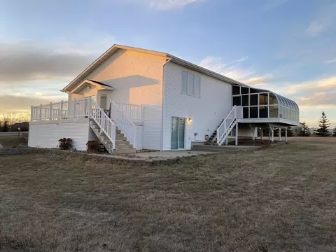 3745 Foxhaven Loop, Bismarck, ND 58503 photo 20