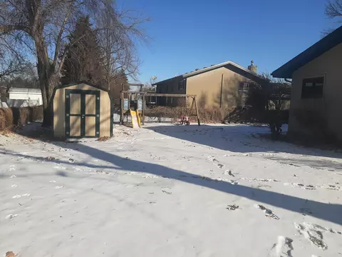 1702 Omaha Dr, Bismarck, ND 58504 photo 4