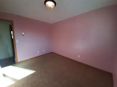 1702 Omaha Dr, Bismarck, ND 58504 photo 19