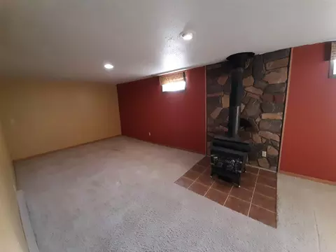 1702 Omaha Dr, Bismarck, ND 58504 photo 28