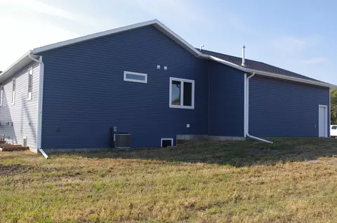 5307 Hendrickson Dr, Bismarck, ND 58501 photo 56