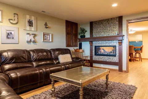 3912 Downing St, Bismarck, ND 58504 photo 32