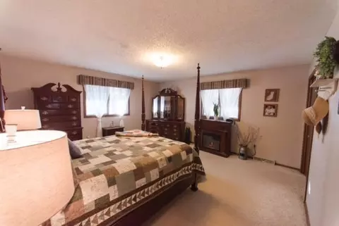 1700 Divide Ave E, Bismarck, ND 58501 photo 8