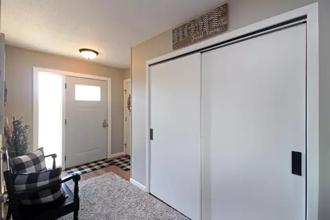 2210 Jackson Ave, Bismarck, ND 58501 photo 11