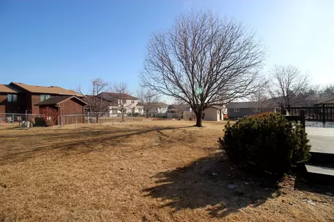 2210 Jackson Ave, Bismarck, ND 58501 photo 42