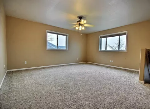 2305 Pointe Loop, Bismarck, ND 58503 photo 10