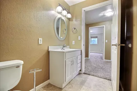 2305 Pointe Loop, Bismarck, ND 58503 photo 30