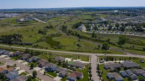2305 Pointe Loop, Bismarck, ND 58503 photo 32
