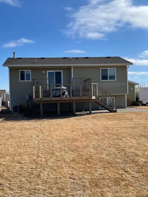 3009 Plainview Dr SE, Mandan, ND 58554 photo 22