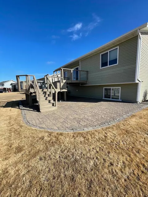 3009 Plainview Dr SE, Mandan, ND 58554 photo 23