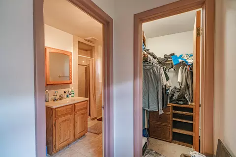 1323 3rd St, Bismarck, ND 58501 photo 24